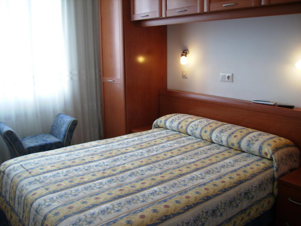 Pension Bella Vista Cobreces Exterior photo