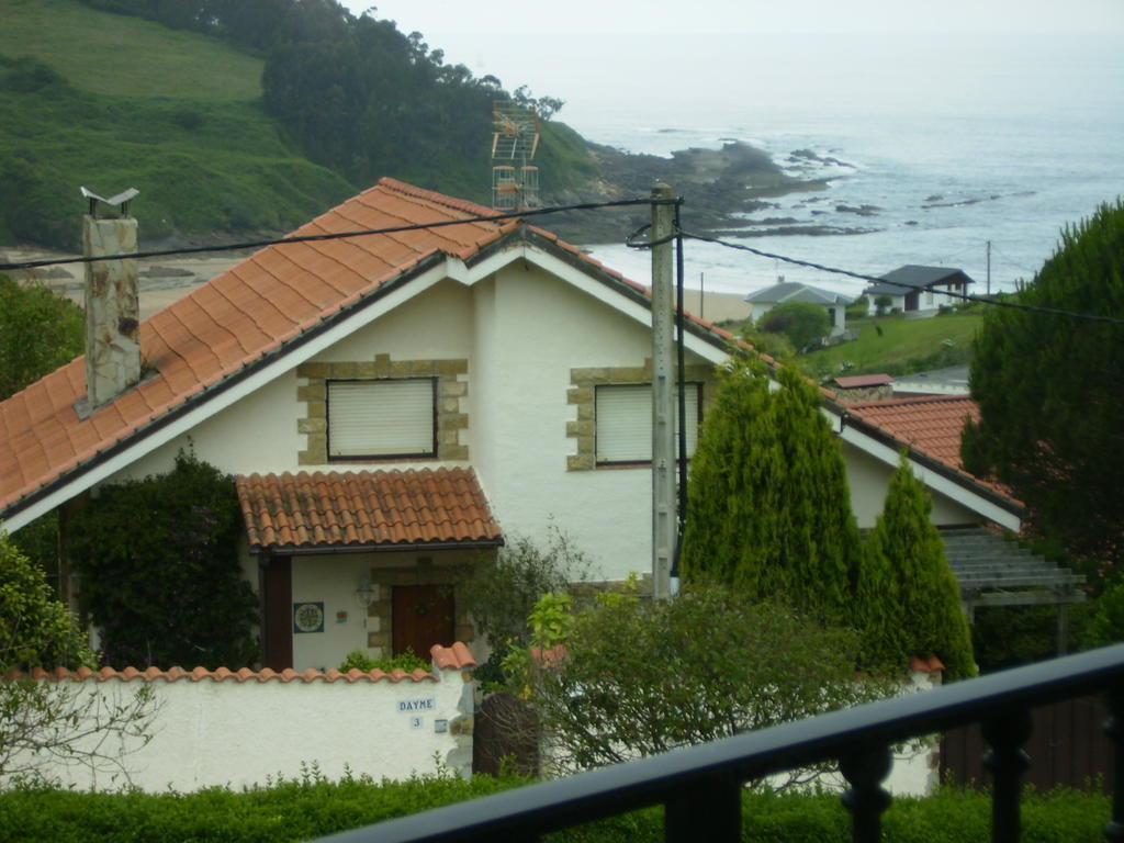 Pension Bella Vista Cobreces Exterior photo